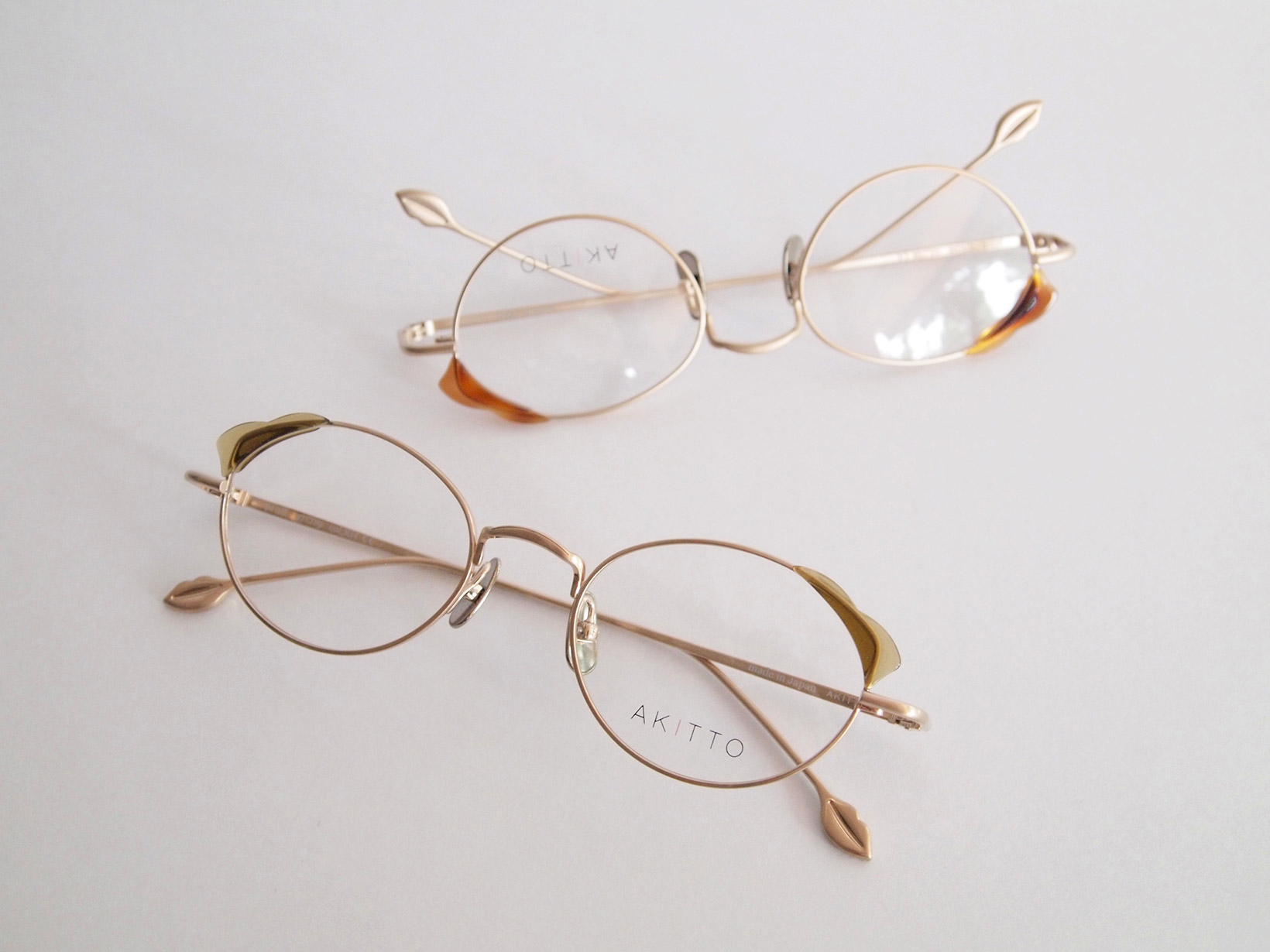 AKITTO 2019-3rd pin8 size:47□19 material:titanium＋acetate price:￥42,000-(＋tax)