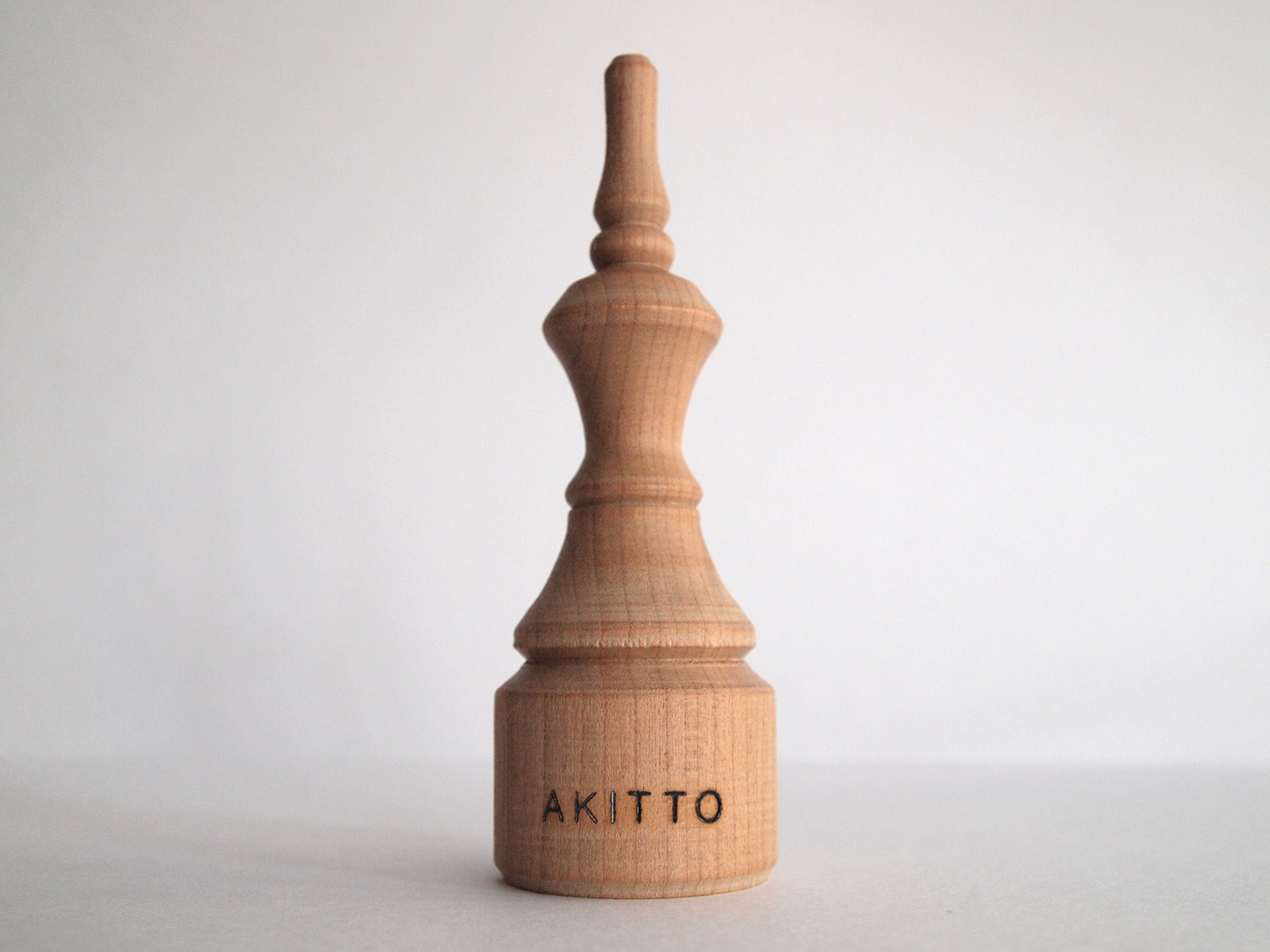AKITTO 2019-4th stand No,2 material:wood price:￥4,500(+tax)