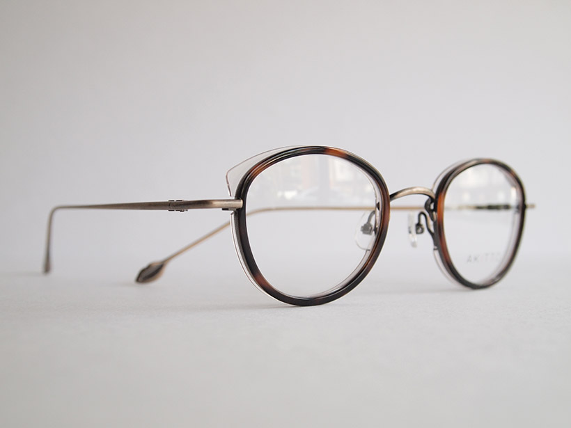 AKITTO 2020-2nd pin10 color｜DM size:43□22 material:titanium+acetate price:￥42,000(+tax)