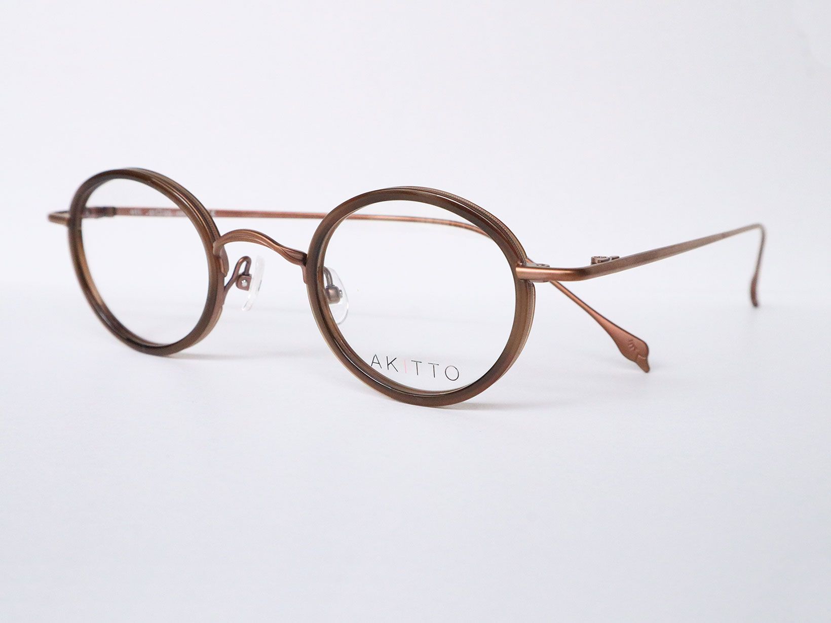 AKITTO 2021-2nd eti color｜GD size:41□25 material:titanium+acetate price:￥51,700-(税込み)