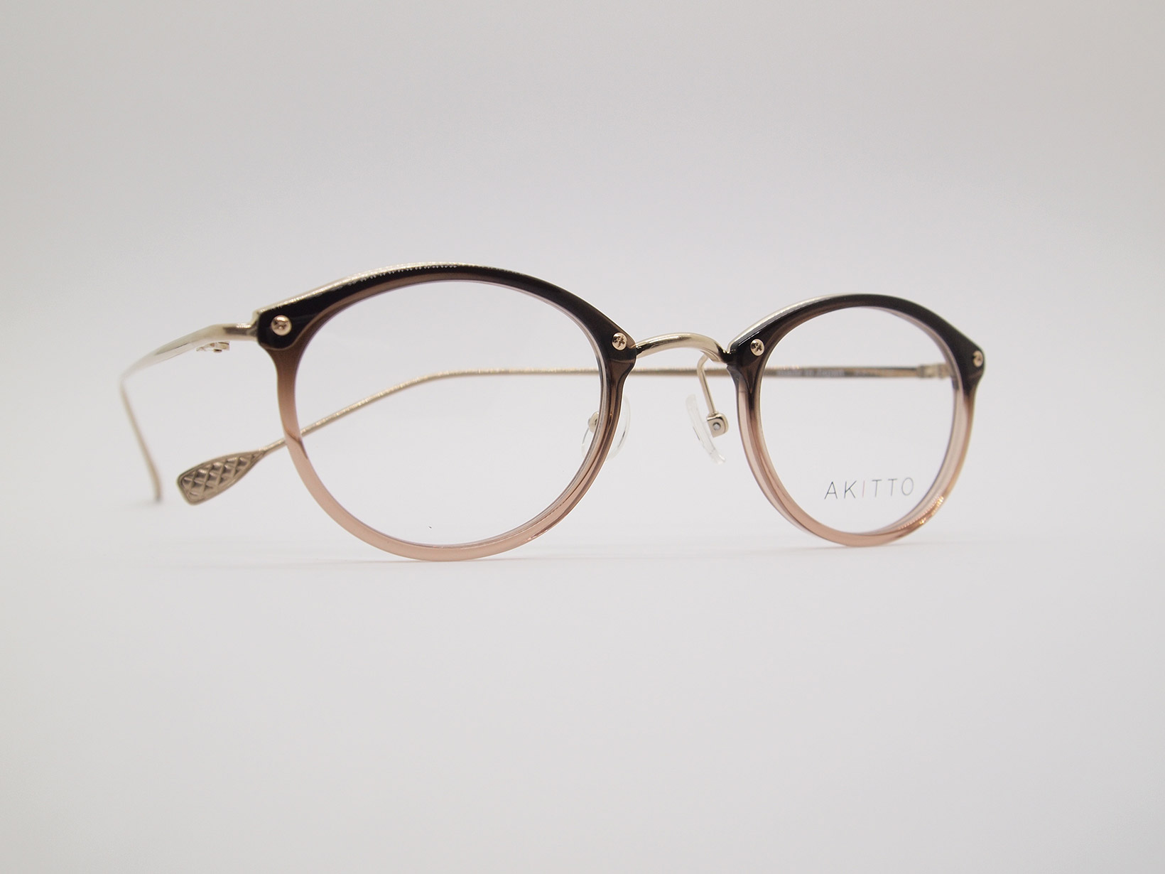AKITTO 2021-3rd bin2 color｜PU size:43□24 material:titanium+acetate price:￥51,700-(税込み)