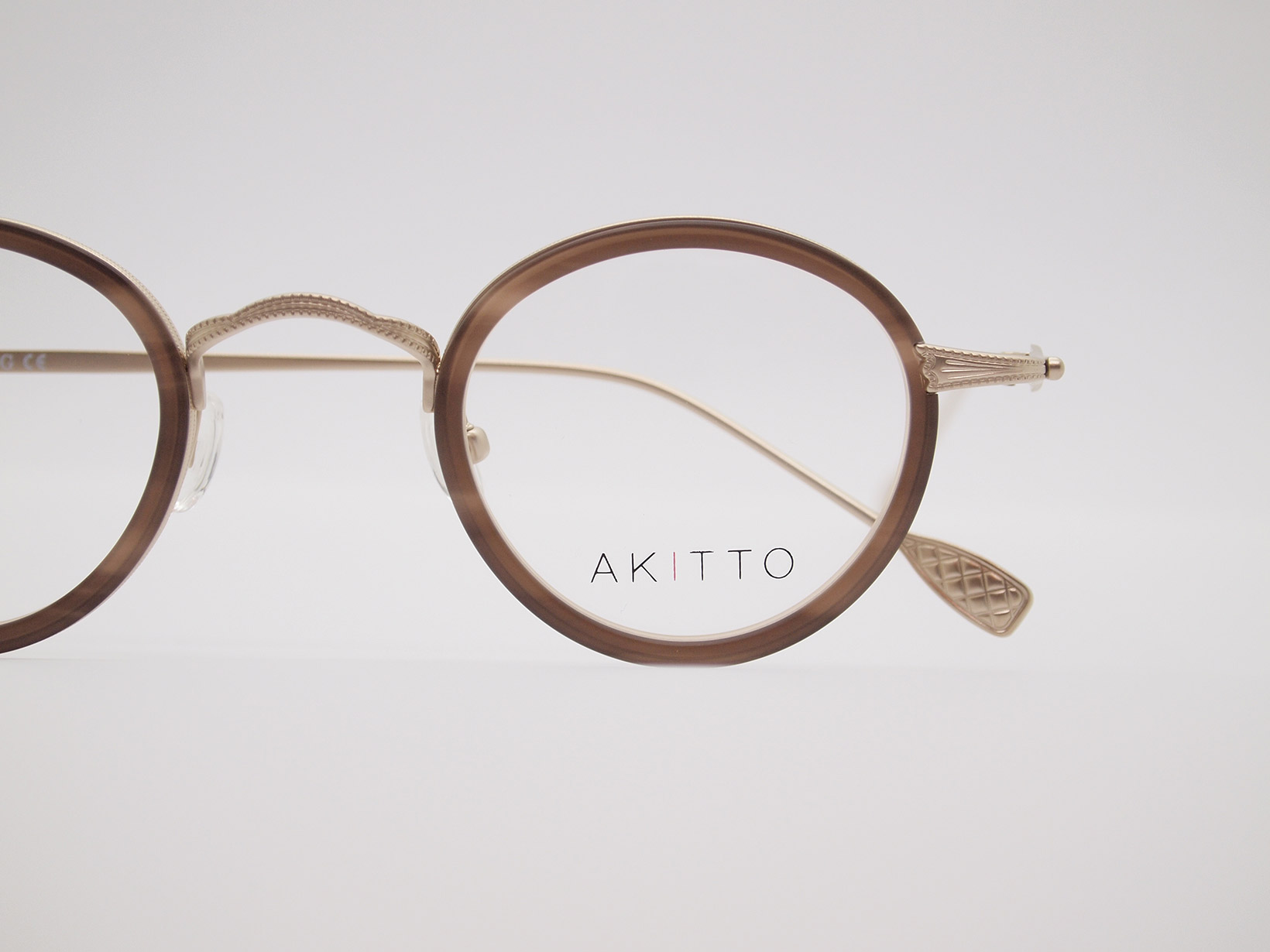 AKITTO 2021-4th tas2 size:41□25 material:titanium+acetate price:￥46,200-(税込み)