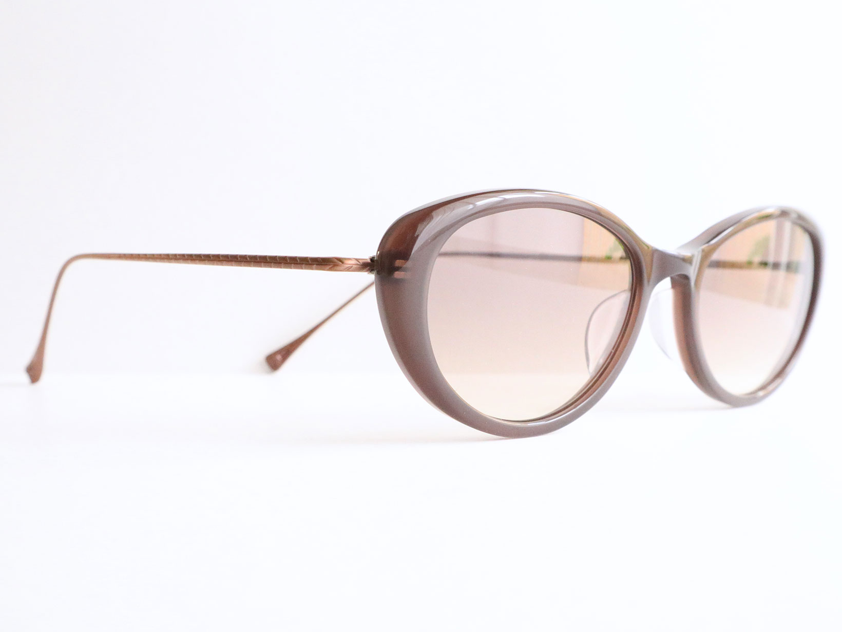 AKITTO 2025-2nd ive3 color | CB size:51□18 material:acetate+titanium price:￥46,200-（tax in）