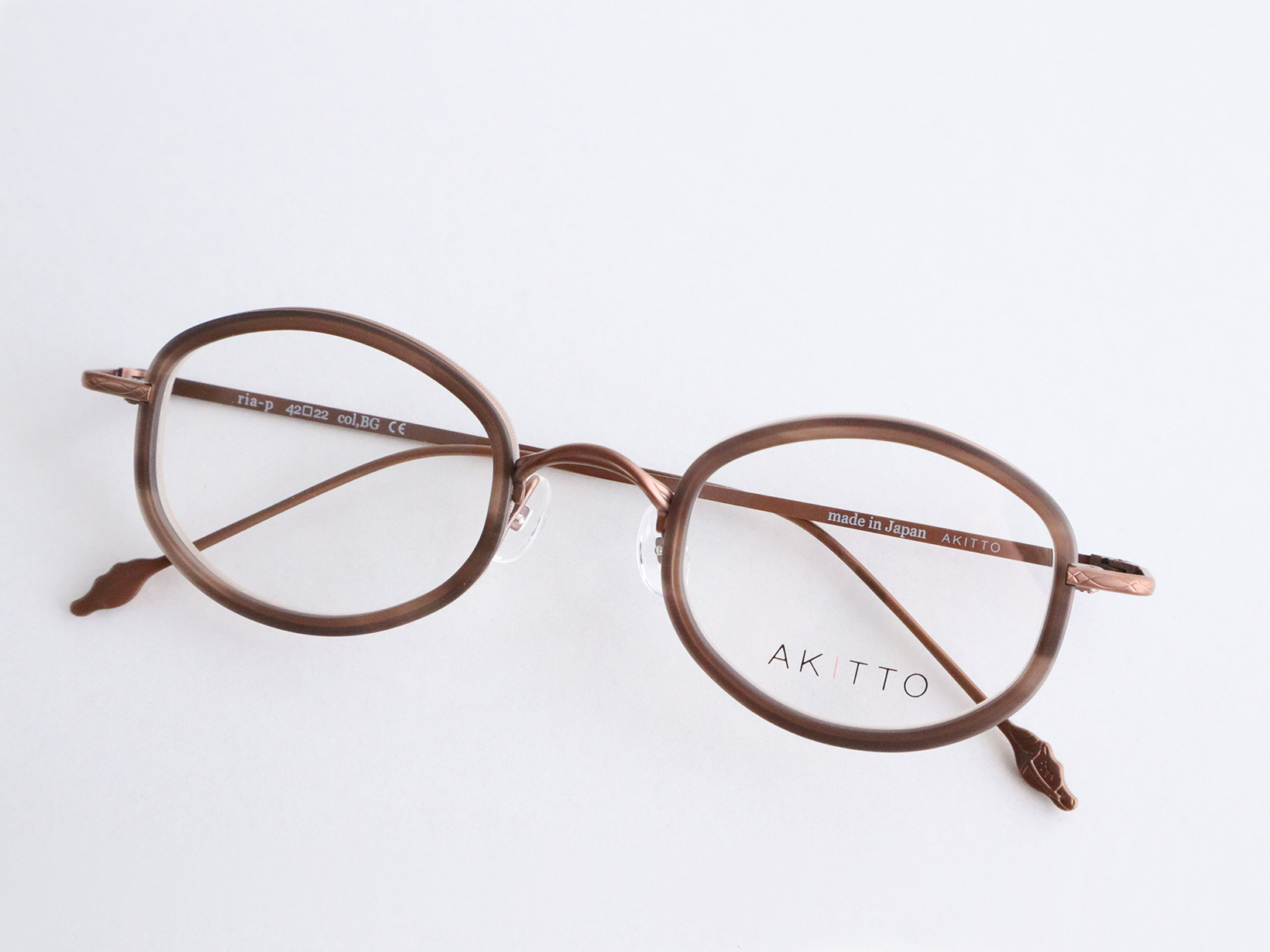 AKITTO 2025-3rd ria-p color | BG size:42□22 material:titanium+acetate price:￥54,450-（税込み）