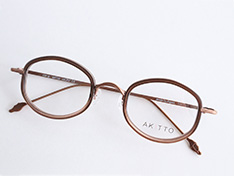 AKITTO 2025-3rd ria-p color | PU size:42□22 material:titanium+acetate price:￥54,450-（税込み）