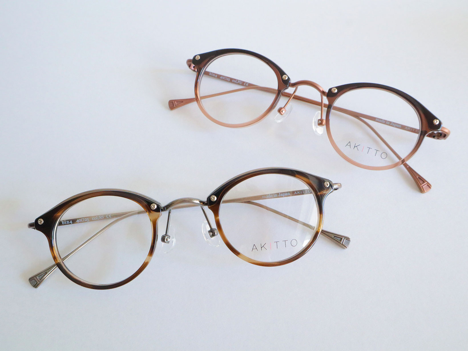 AKITTO 2025-4th bin4 bin4 size:40□25 material:titanium+acetate color:BK,DB,DM,GD,PU,SS price:￥54,450-（税込み）