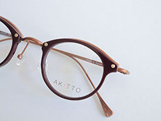 AKITTO 2025-4th bin4 bin4 size:40□25 material:titanium+acetate color:BK,DB,DM,GD,PU,SS price:￥54,450-（税込み）