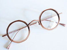 AKITTO 2025-4th ten-p color｜PU size:39□27 material:titanium+acetate price:￥54,450-（税込み）